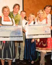 lederhosn-cup-5677.jpg